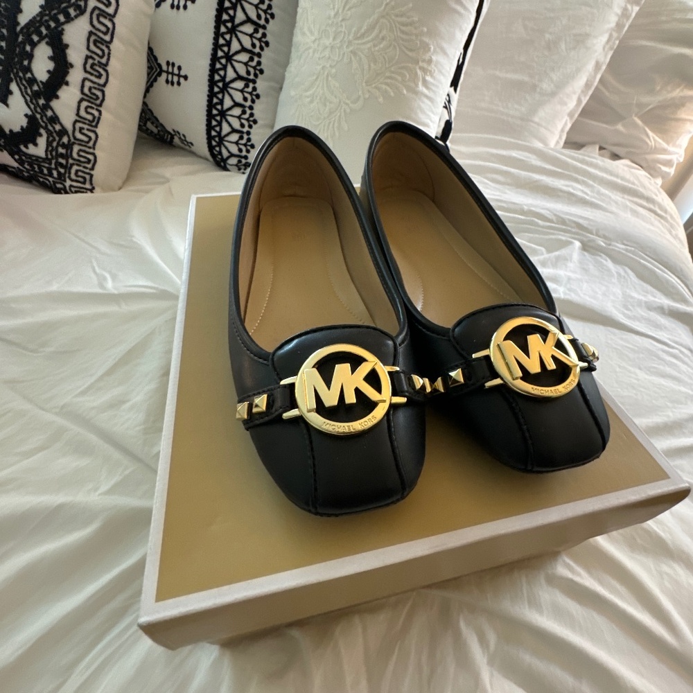 Michael Kors Loafers 8.5